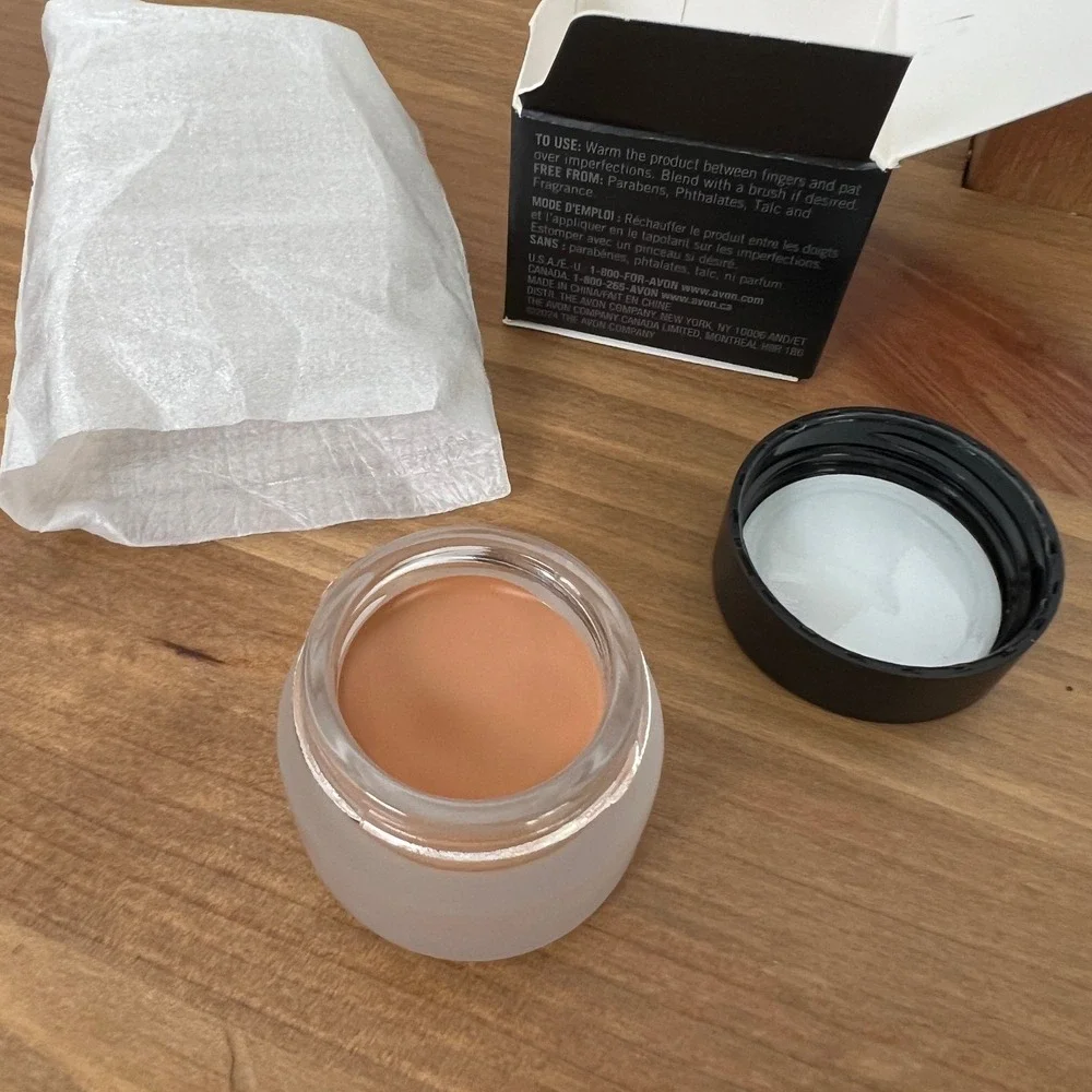 NEW - Avon FMG Cashmere Cream Concealer Medium Tan Warm 04 6g Net Wt 0.21oz
